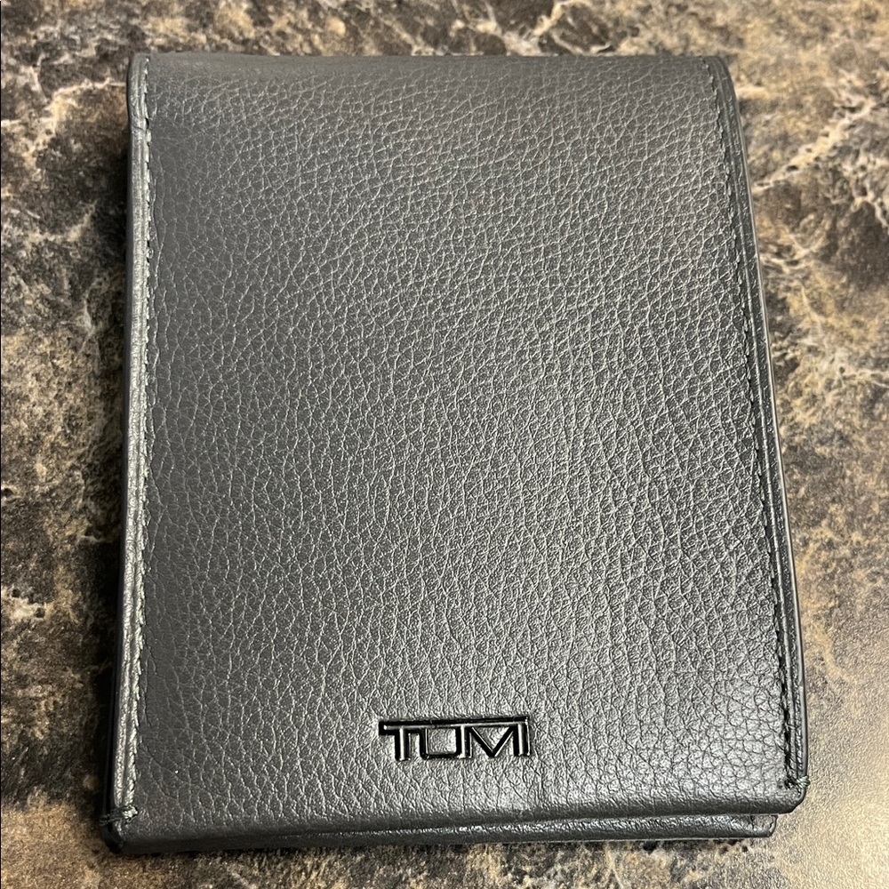 Tumi Gray Leather wallet